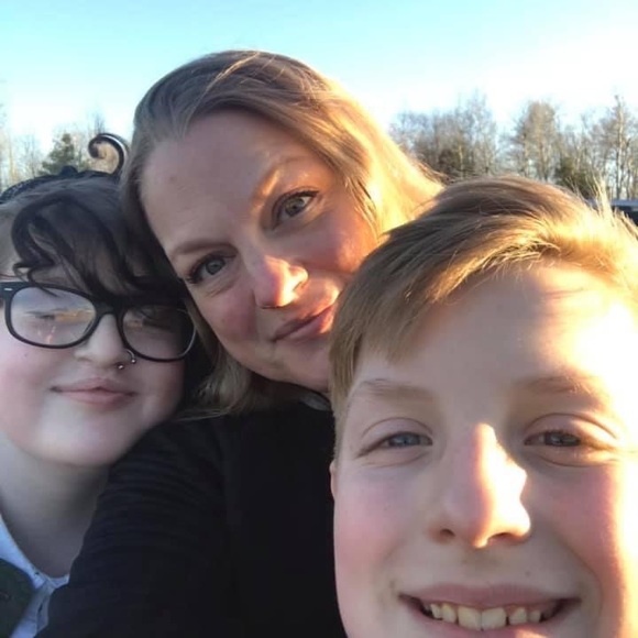 Meet your Posher, Michelle - Picture 5 of 6